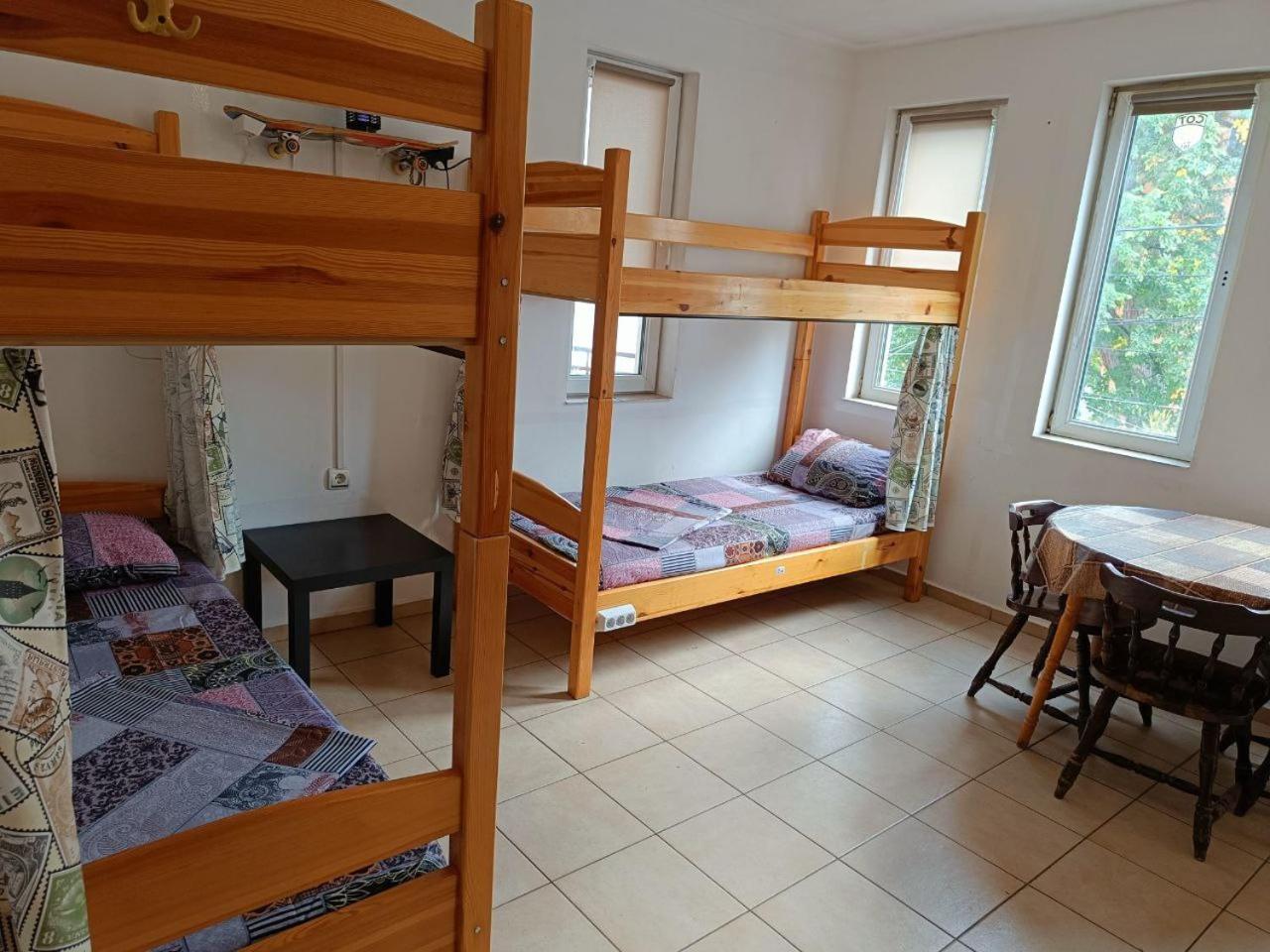 10 Coins Hostel & Tours โซเฟีย ห้อง รูปภาพ