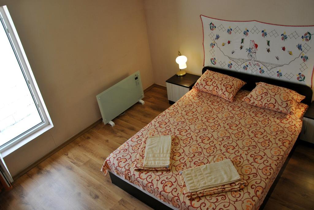 10 Coins Hostel & Tours โซเฟีย ห้อง รูปภาพ